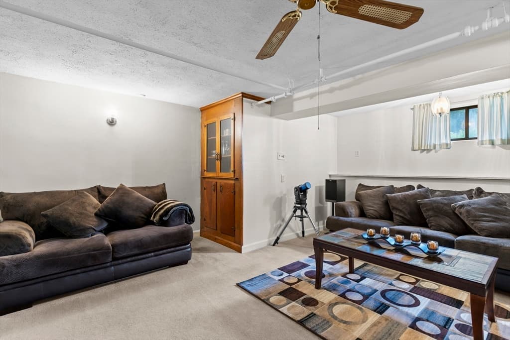 96 Loring Ave, Winchester MA 01890 photo 19
