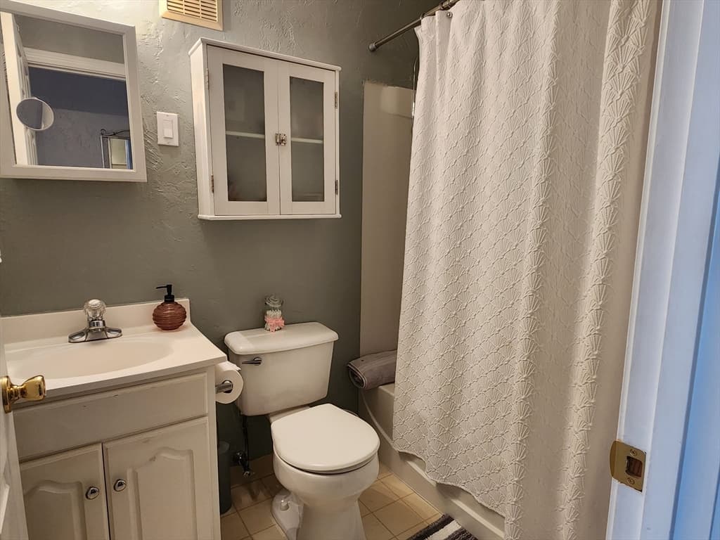 17 Federal # 506F, Worcester MA 01608 photo 9