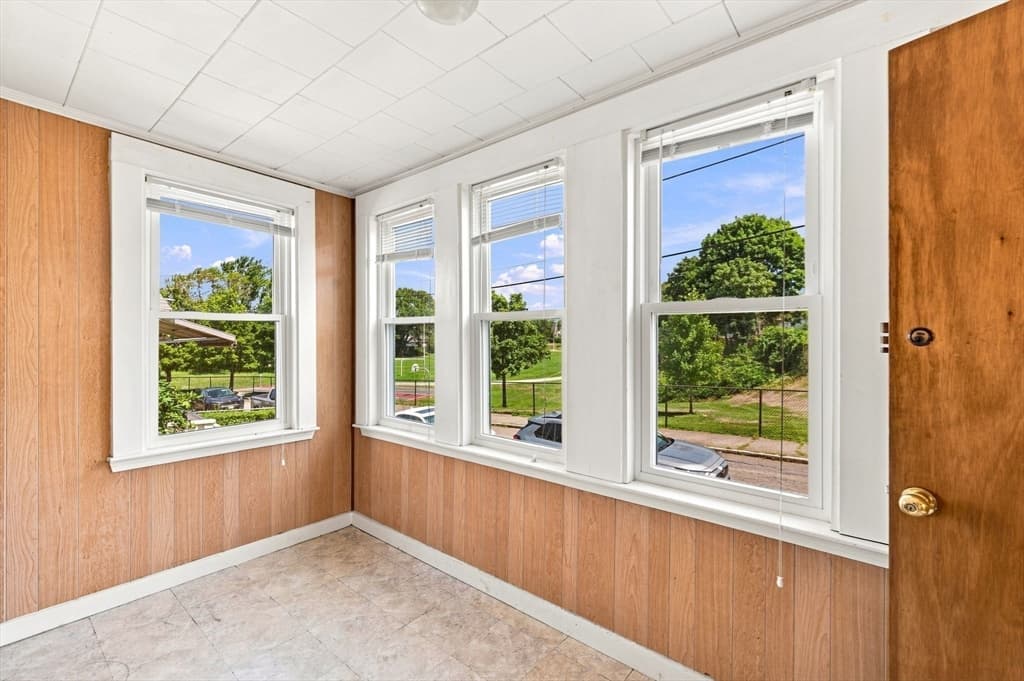 31 Birch St, Quincy MA 02171 photo 4