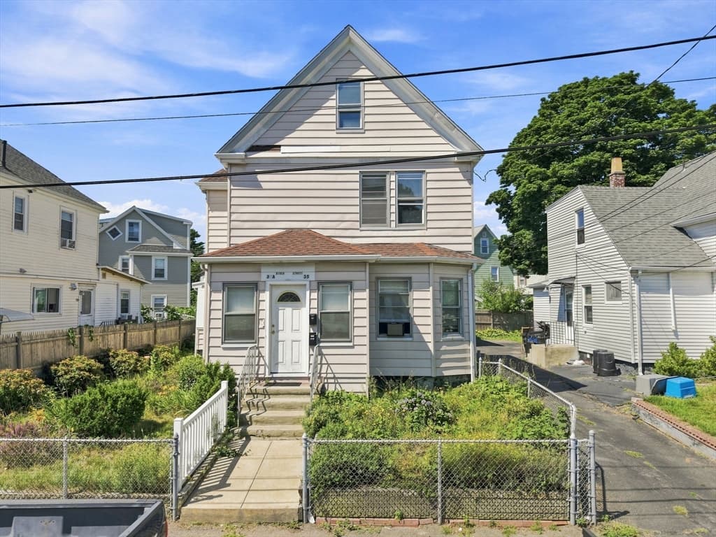 35 Birch St, Quincy MA 02171