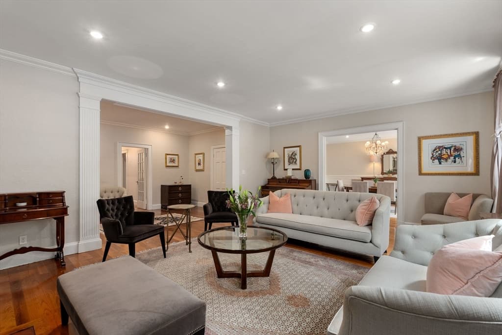 1272 Beacon Street # 2, Brookline MA 02446 photo 7