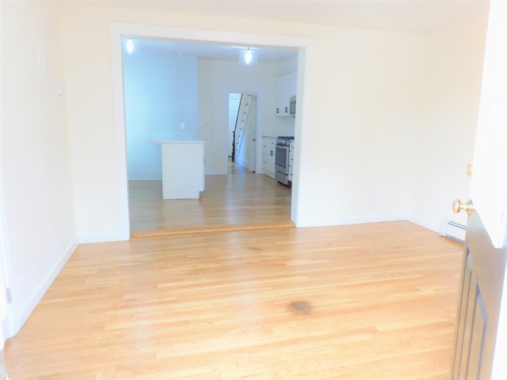 30 Jenkins St, Boston MA 02127 photo 6