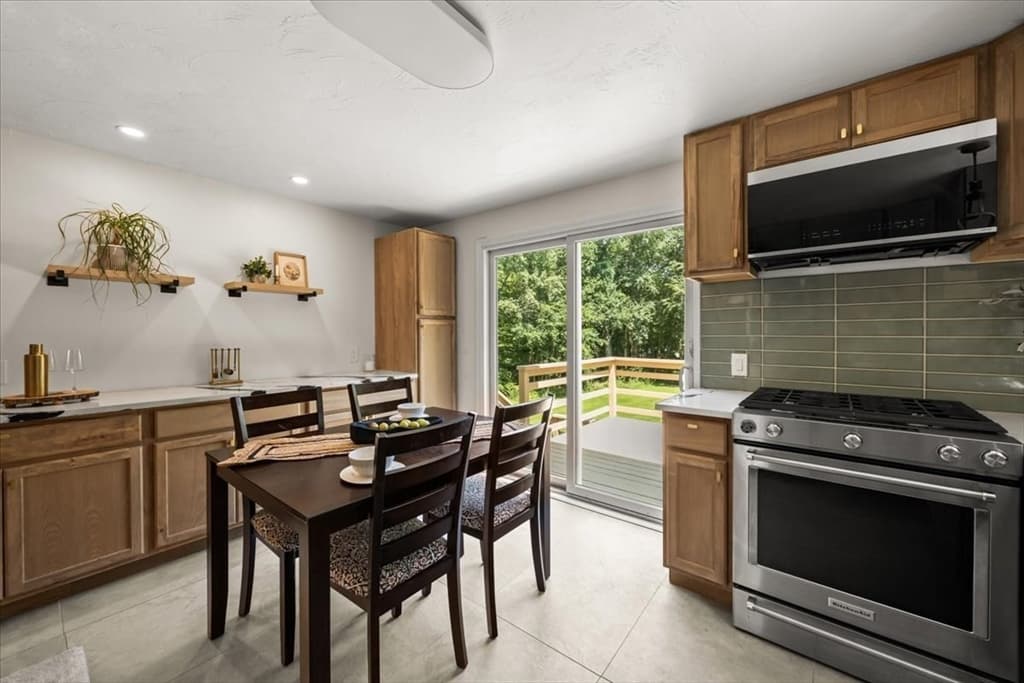 46 Old Powder House Road, Lakeville MA 02347 photo 13