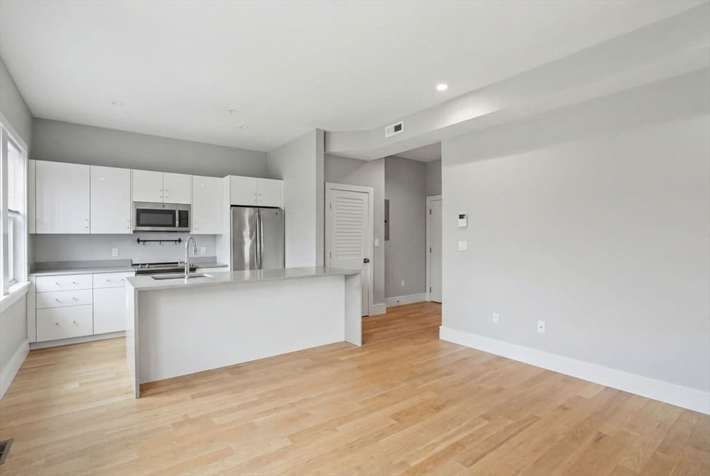 717 Centre Street, Boston MA 02130 photo 2