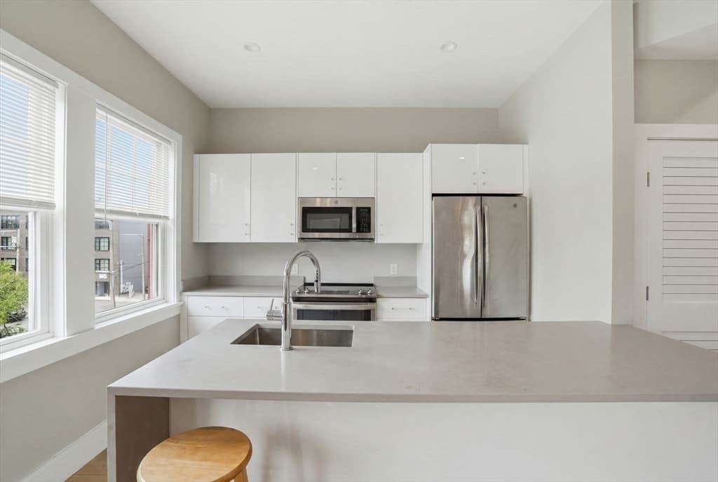 717 Centre Street, Boston MA 02130 photo 3