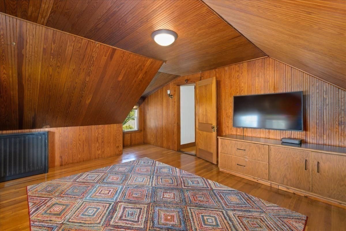 Single Family Residence at 14 Stratford Rd, Melrose MA 02176, Melrose, photo 28 of 36