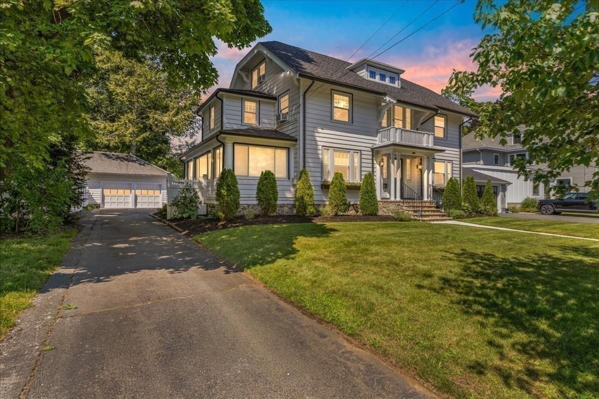 Single Family Residence at 14 Stratford Rd, Melrose MA 02176, Melrose, photo 34 of 36