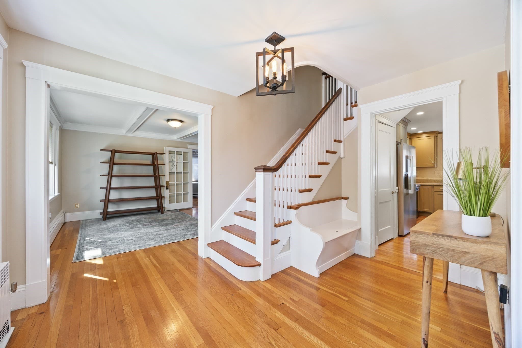 Single Family Residence at 14 Stratford Rd, Melrose MA 02176, Melrose, photo 4 of 36