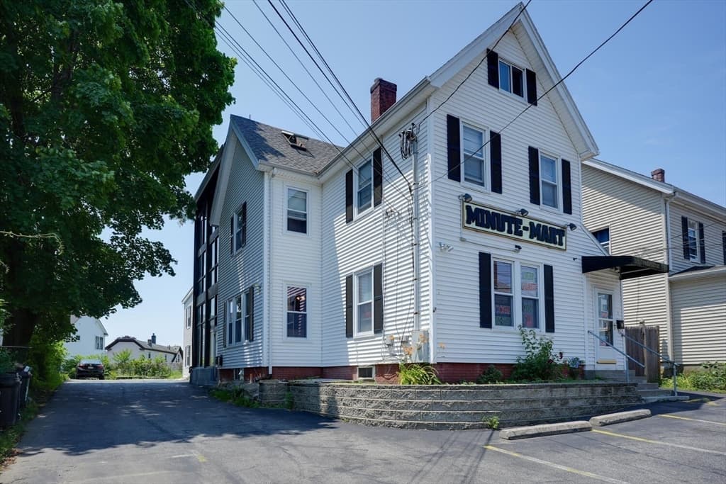 7 Prospect St, Woburn MA 01801 photo 2