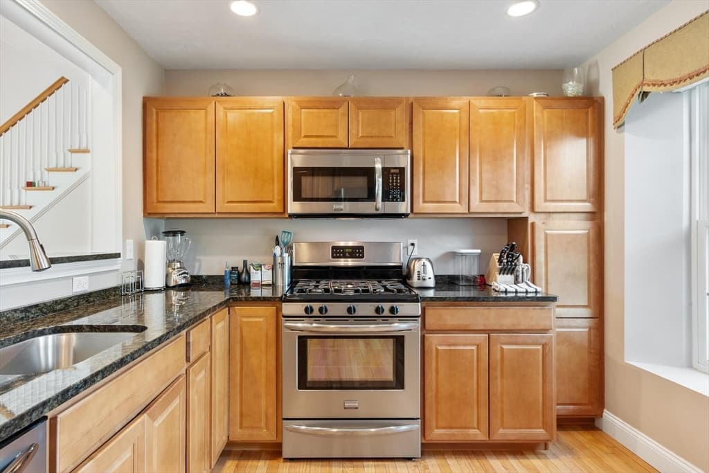 2 Adams Cir (Devens), Harvard MA 01451 photo 6
