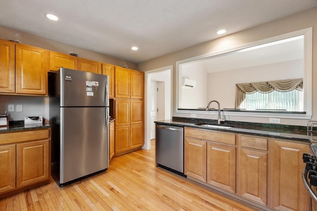 2 Adams Cir (Devens), Harvard MA 01451 photo 8