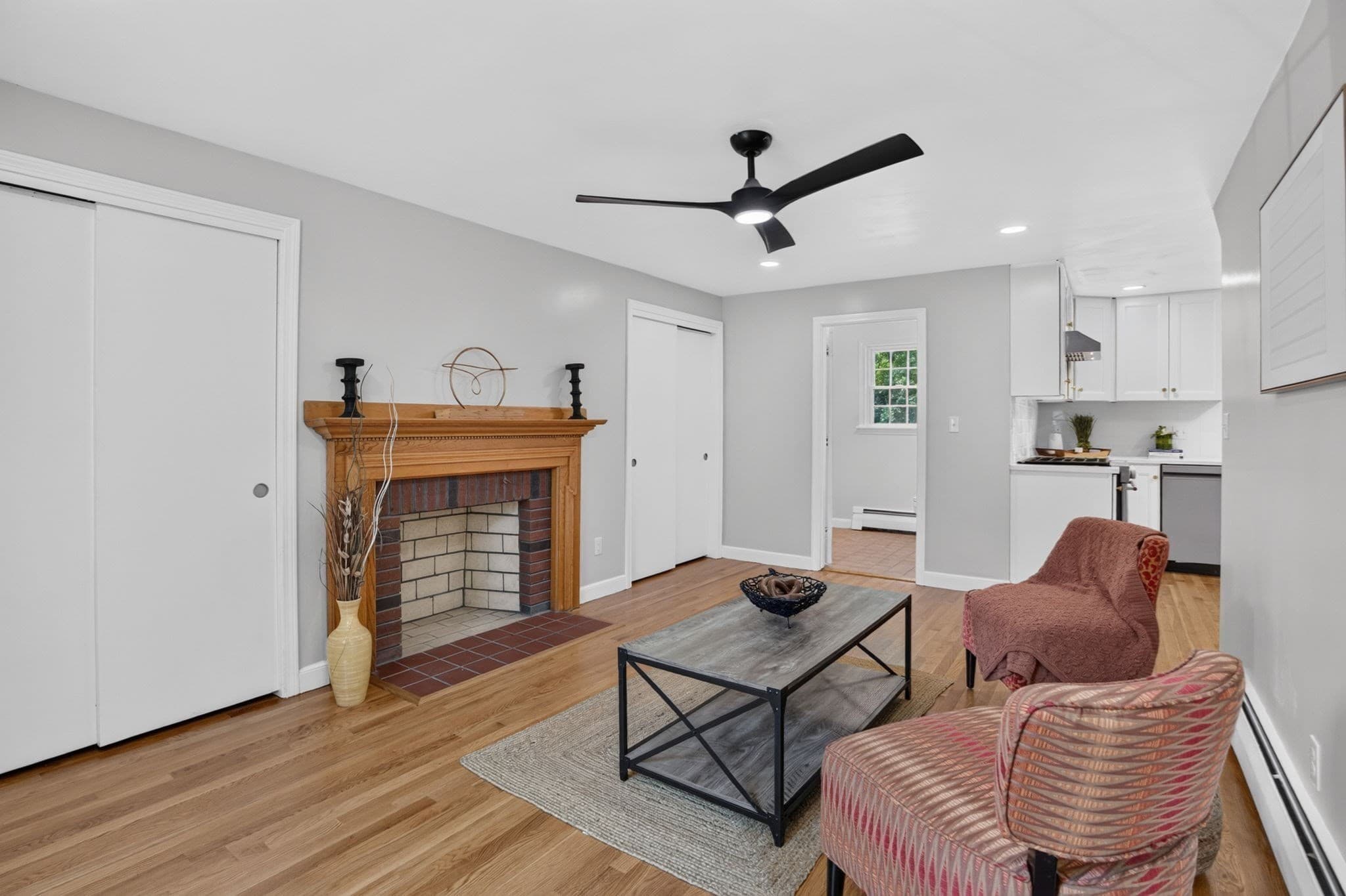 Single Family Residence at 299 Concord Rd, Bedford MA 01730, photo 15 of 38