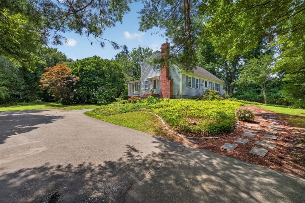 24 Railroad Ave, Taunton MA 02780 photo 32
