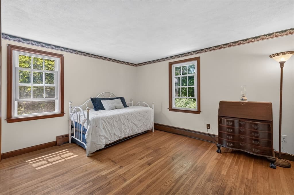 24 Railroad Ave, Taunton MA 02780 photo 28