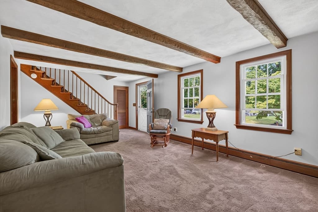 24 Railroad Ave, Taunton MA 02780 photo 4