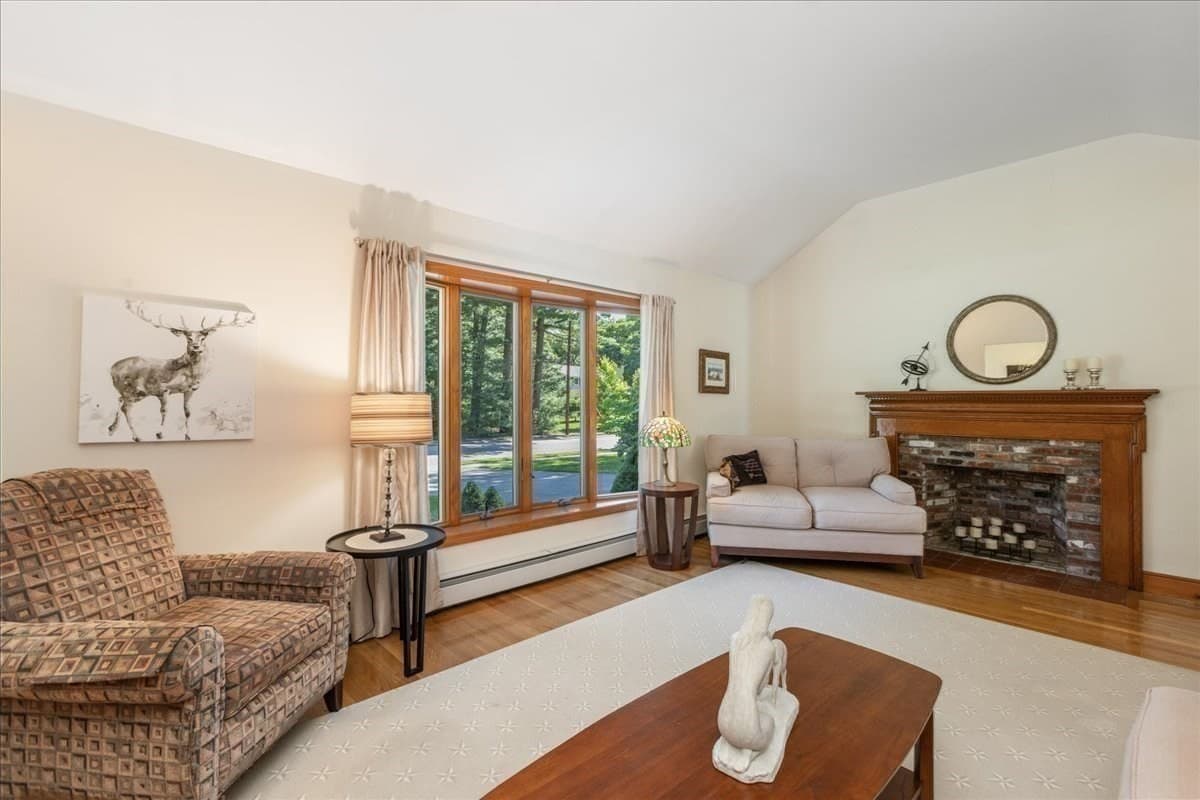 Single Family Residence at 15 Chatham Way, Lynnfield MA 01940, Lynnfield, photo 10 of 30