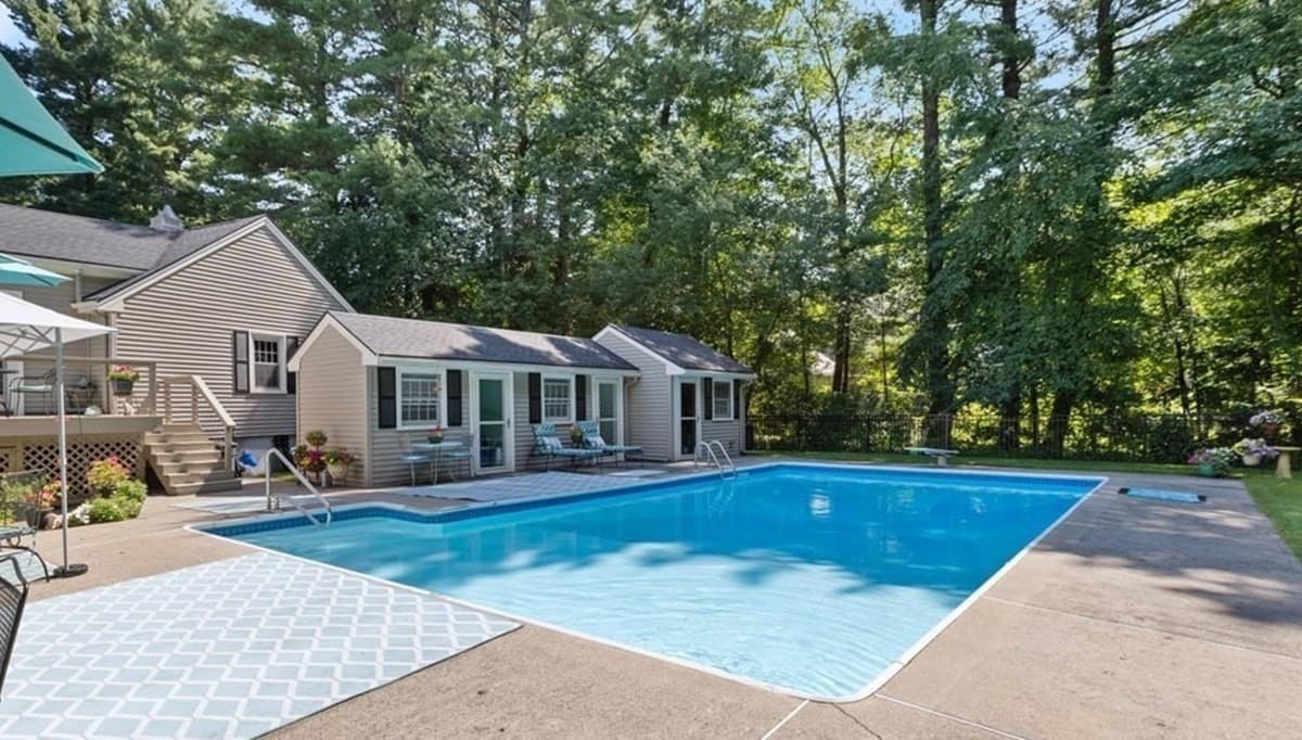 Single Family Residence at 15 Chatham Way, Lynnfield MA 01940, Lynnfield, photo 21 of 30