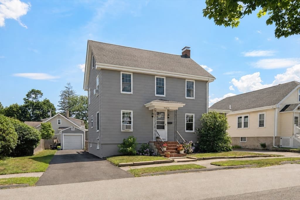 21 Trask St, Danvers MA 01923