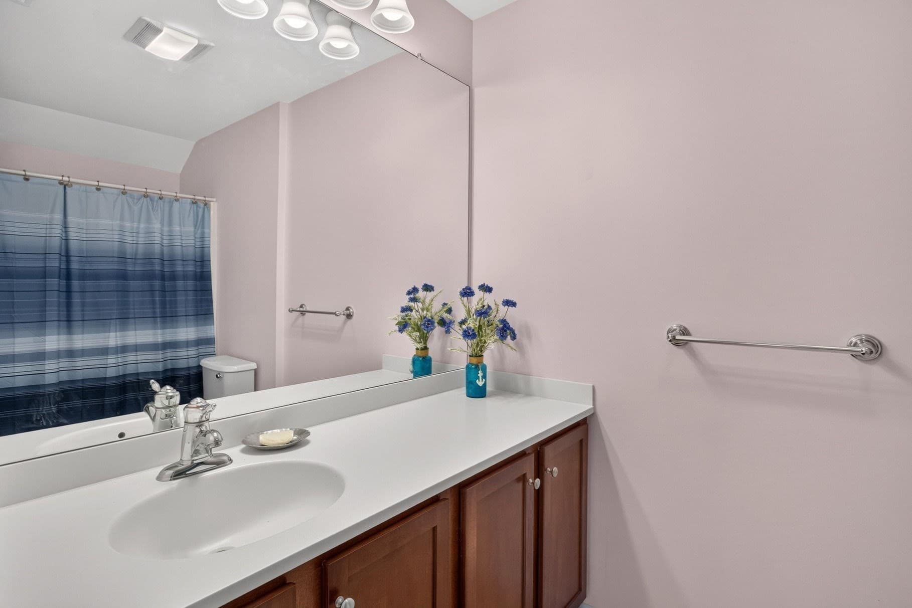 Single Family Residence at 6 Autumn Glen, Plymouth MA 02360, photo 27 of 36