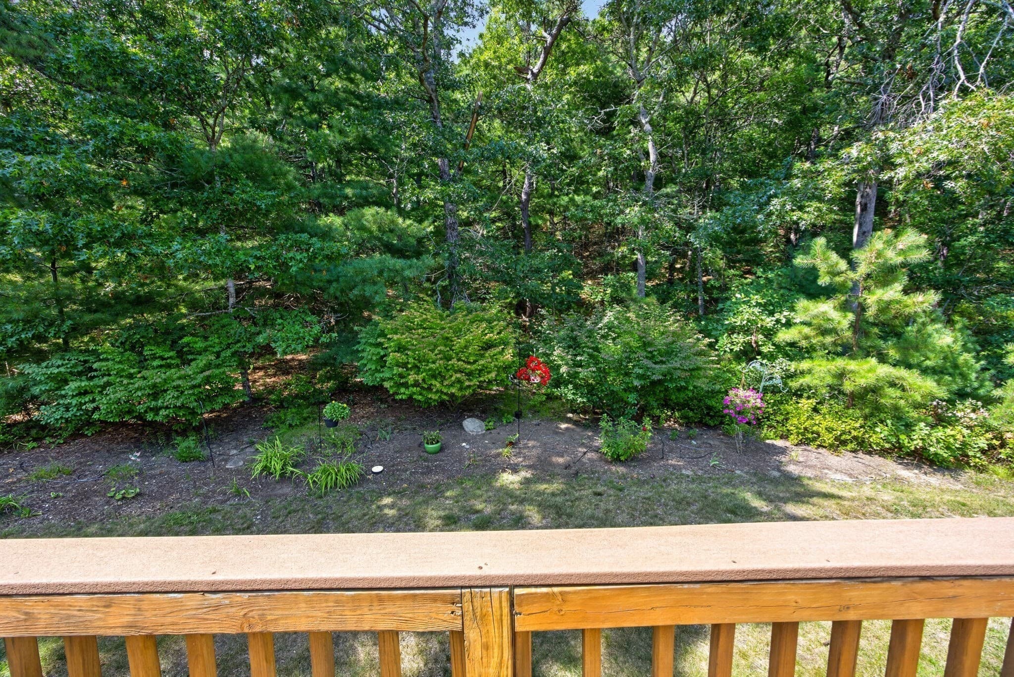 Single Family Residence at 6 Autumn Glen, Plymouth MA 02360, photo 31 of 36