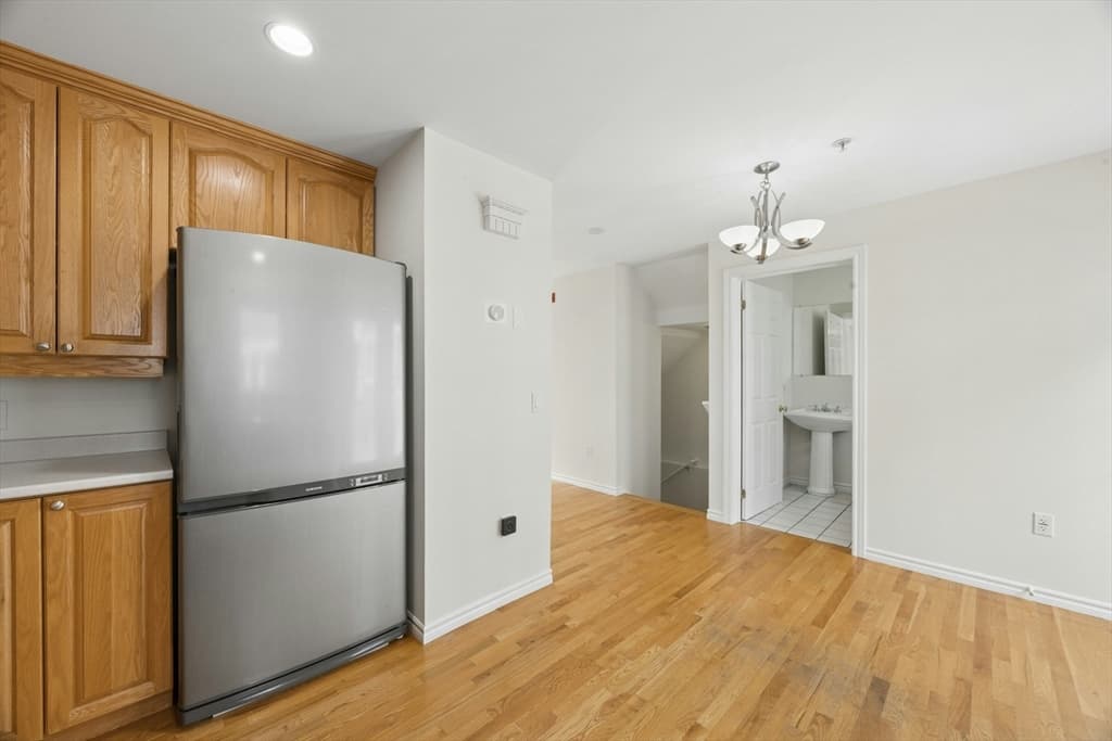 40 Myrtle Street # 3, Waltham MA 02453 photo 12