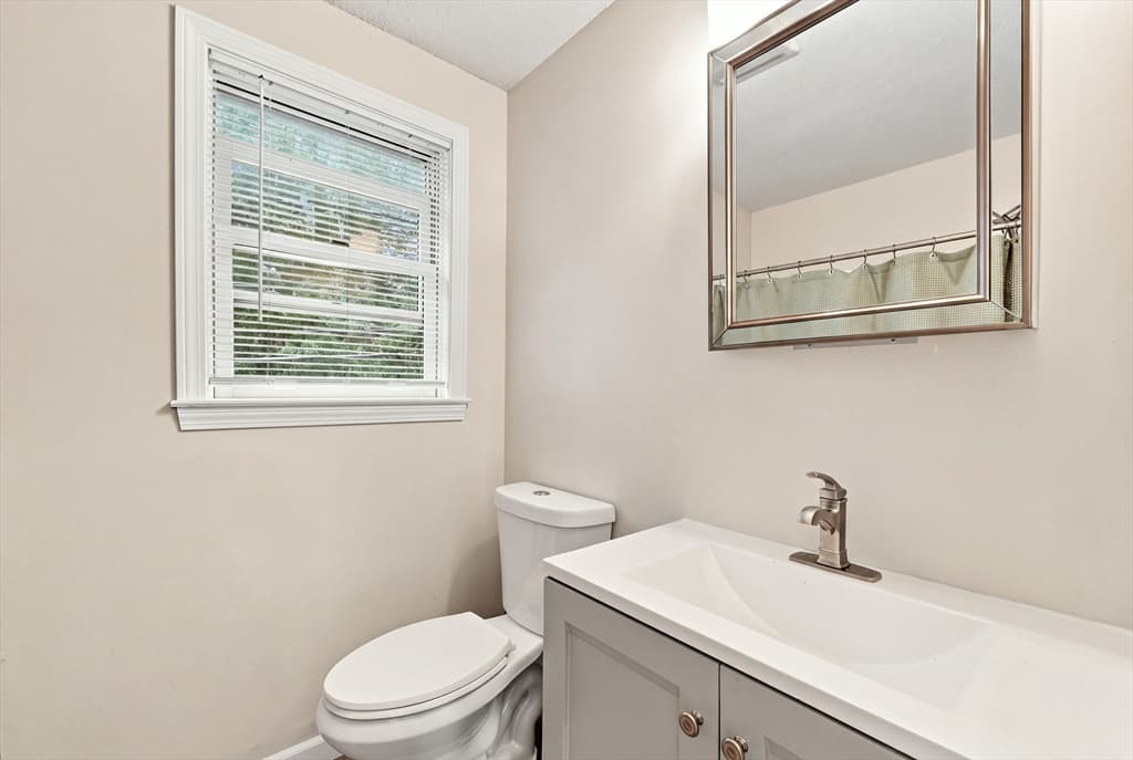 720 Russell Rd # C, Westfield MA 01085 photo 23
