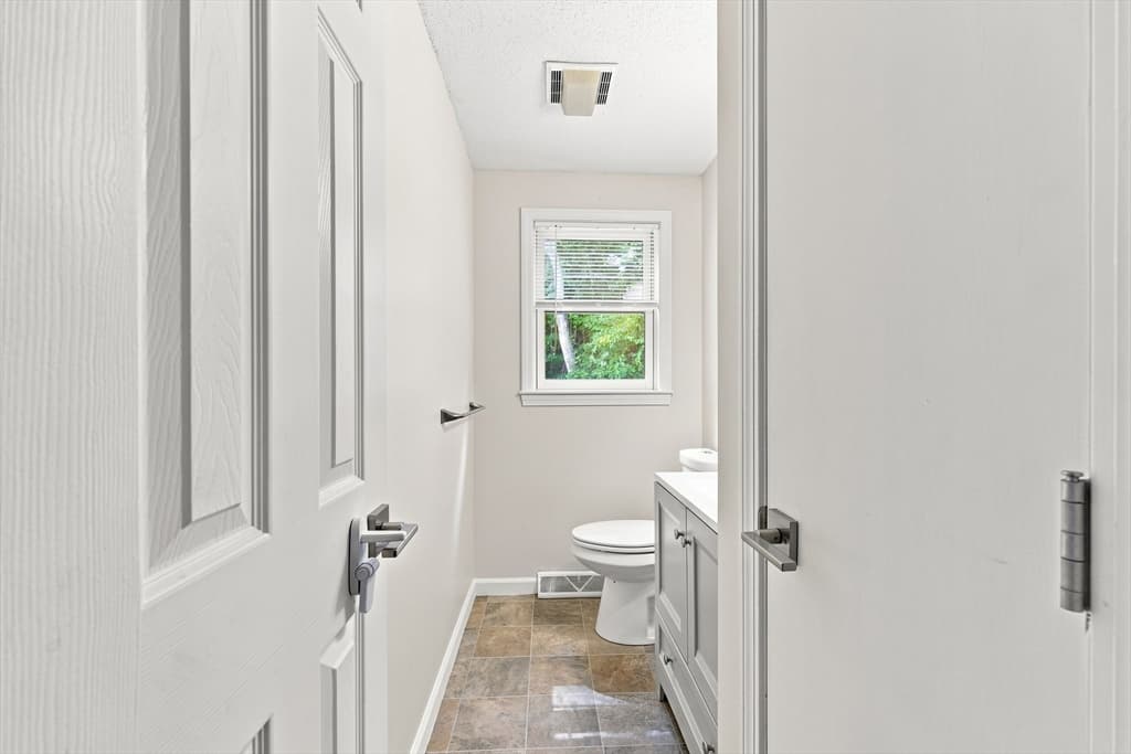 720 Russell Rd # C, Westfield MA 01085 photo 20