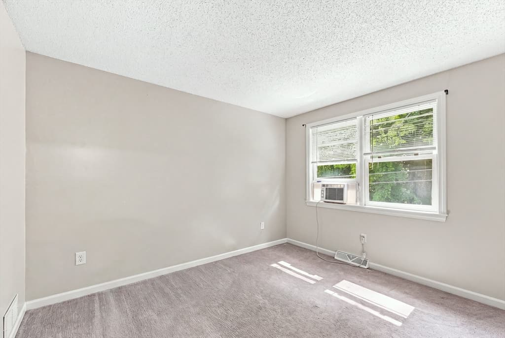 720 Russell Rd # C, Westfield MA 01085 photo 19