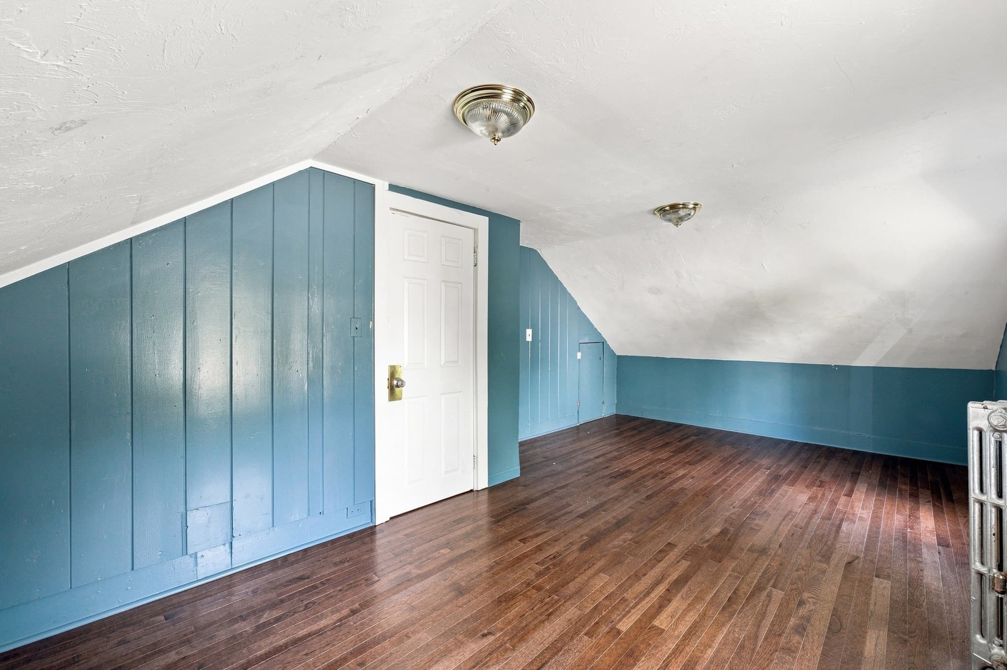 Single Family Residence at 139 Endicott St, Worcester MA 01610, photo 16 of 21