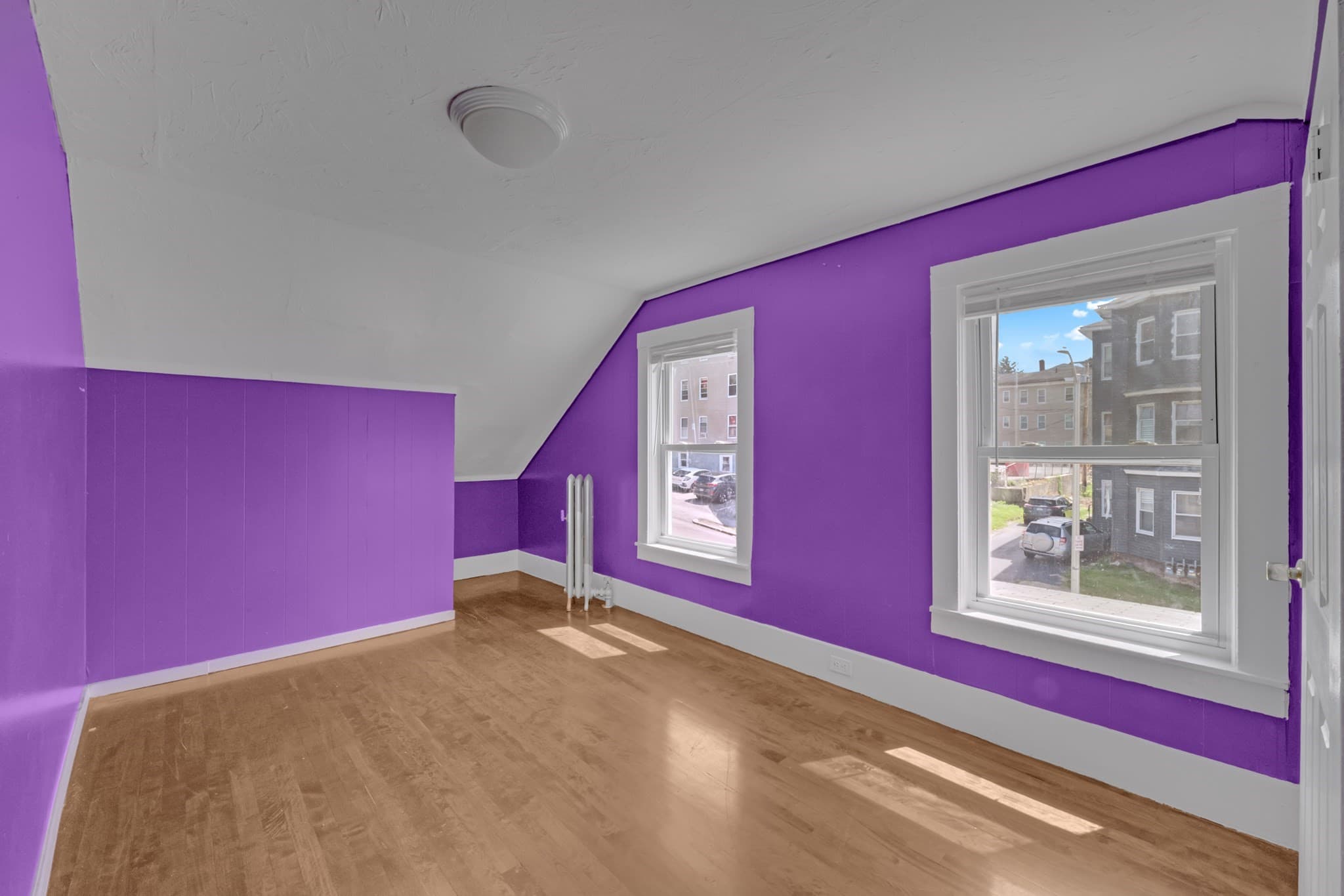Single Family Residence at 139 Endicott St, Worcester MA 01610, photo 11 of 21