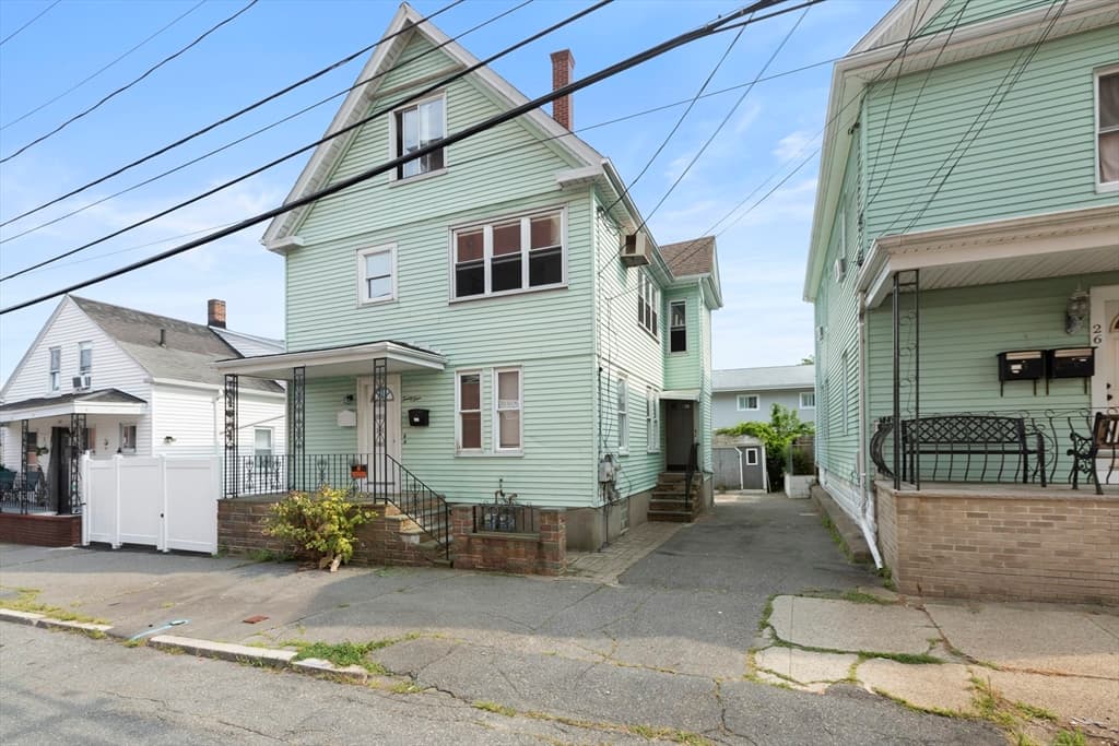 24 Belleville Rd, New Bedford MA 02745 photo 32
