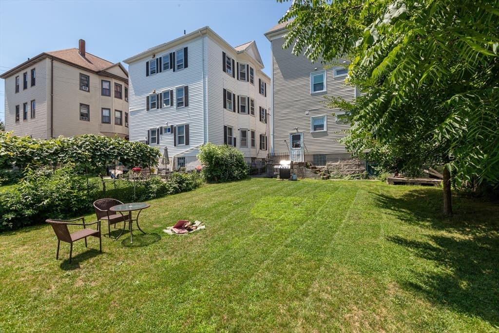 618 Summer St, New Bedford MA 02746 photo 27