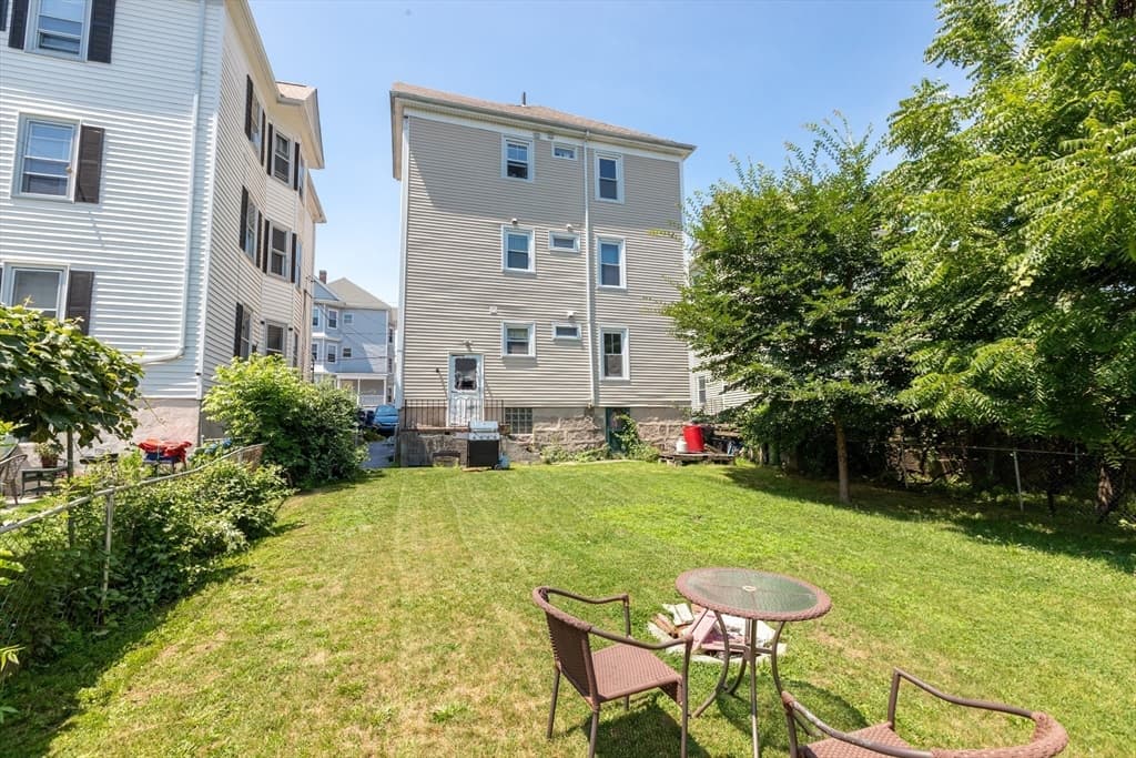 618 Summer St, New Bedford MA 02746 photo 26