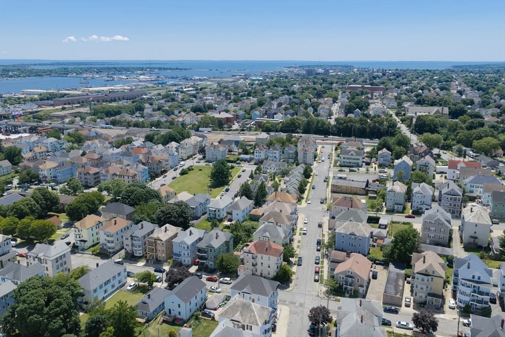 618 Summer St, New Bedford MA 02746 photo 41