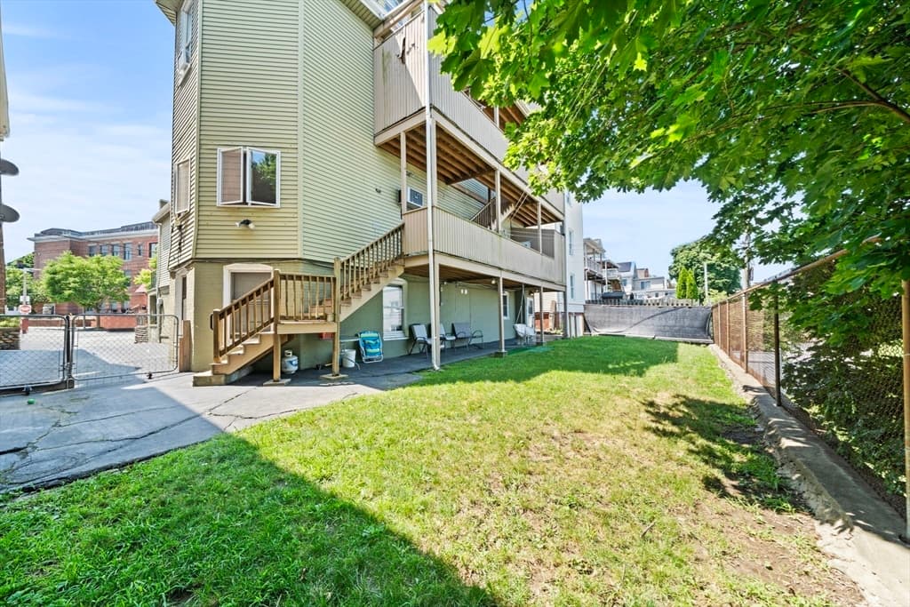 254-256 E Eagle St, Boston MA 02128 photo 38
