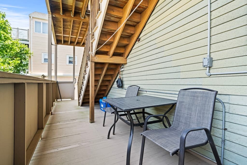 254-256 E Eagle St, Boston MA 02128 photo 10