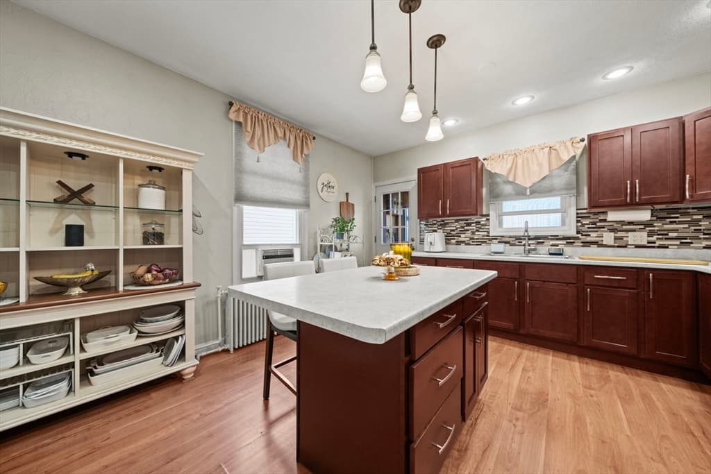254-256 E Eagle St, Boston MA 02128 photo 4