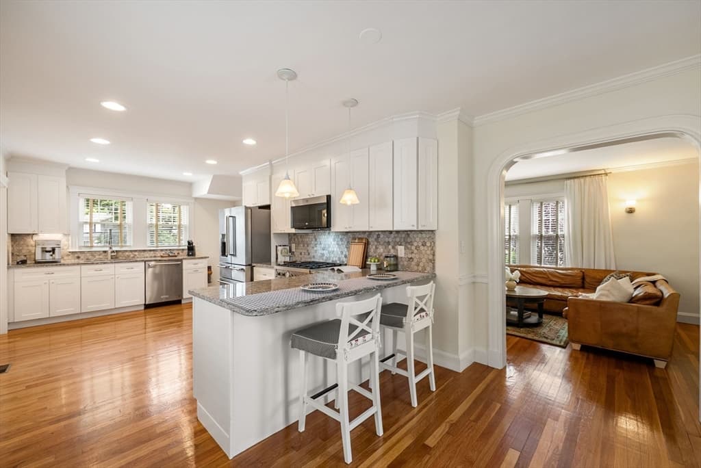 40 Ansonia Road, Boston MA 02132 photo 6
