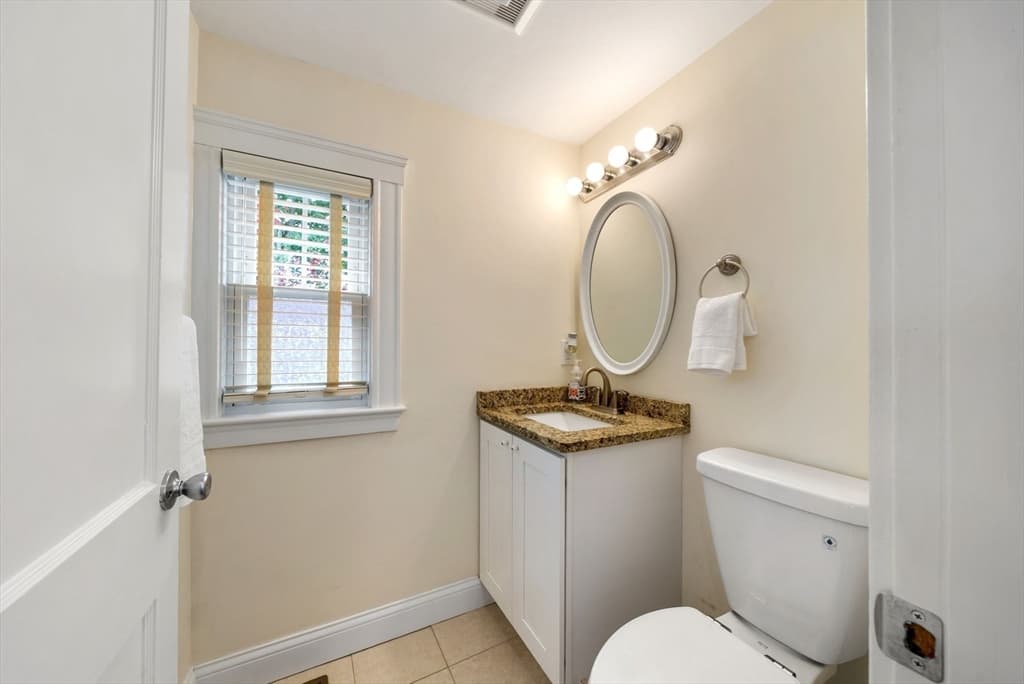 40 Ansonia Road, Boston MA 02132 photo 16