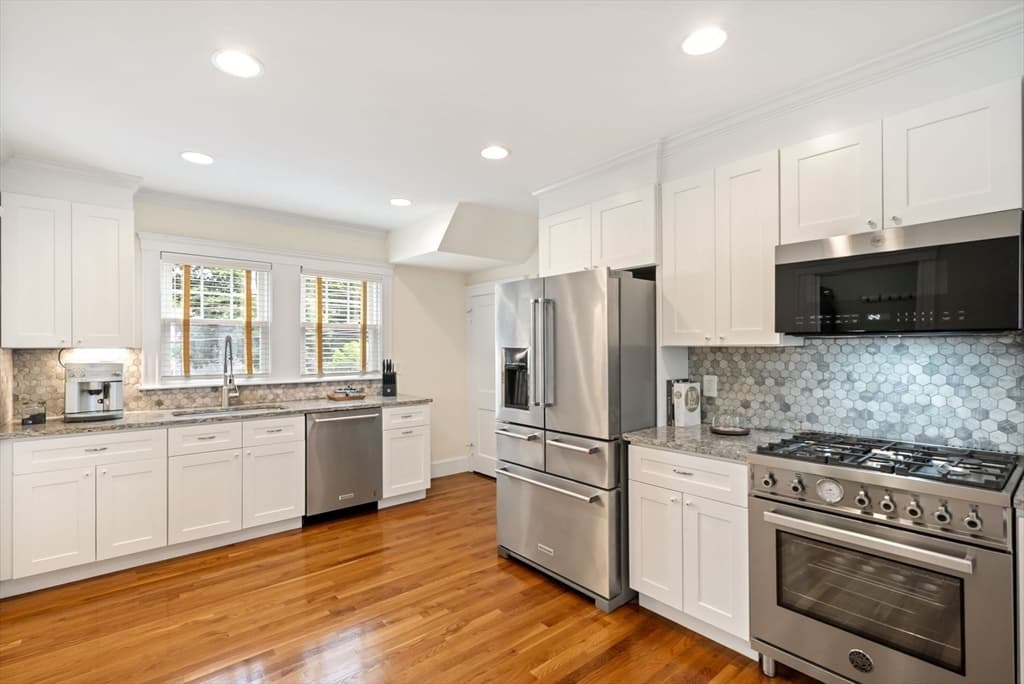 40 Ansonia Road, Boston MA 02132 photo 9