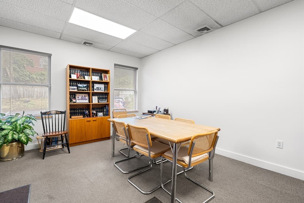 1074 Massachusetts Ave, Arlington MA 02476 photo 17