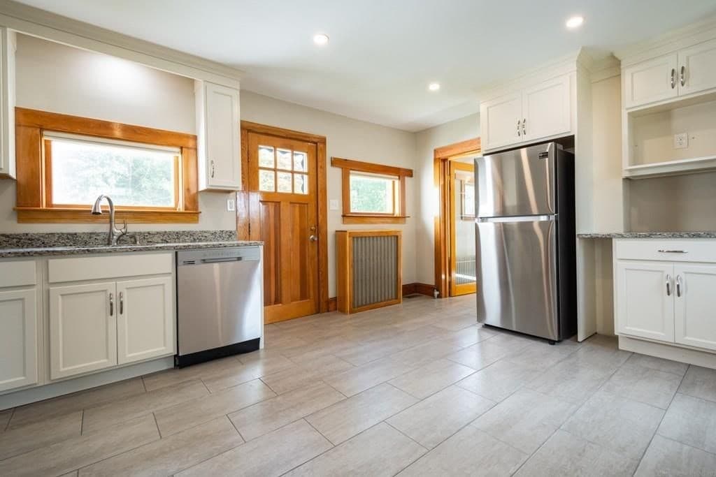 41 Dean Ave, Franklin MA 02038 photo 20
