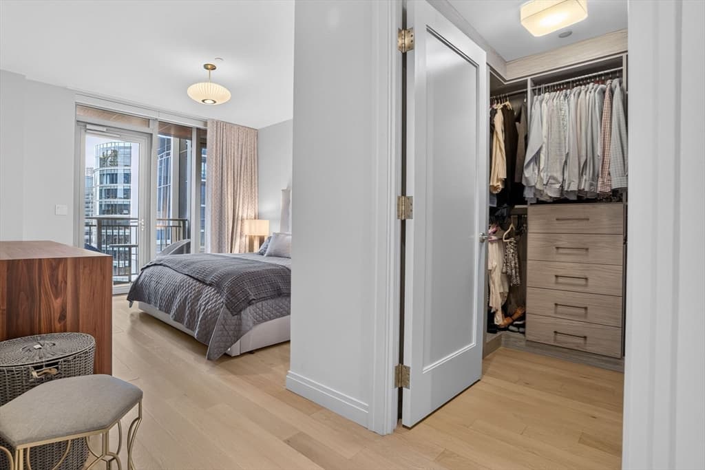 135 Seaport Blvd # 2007, Boston MA 02210 photo 17