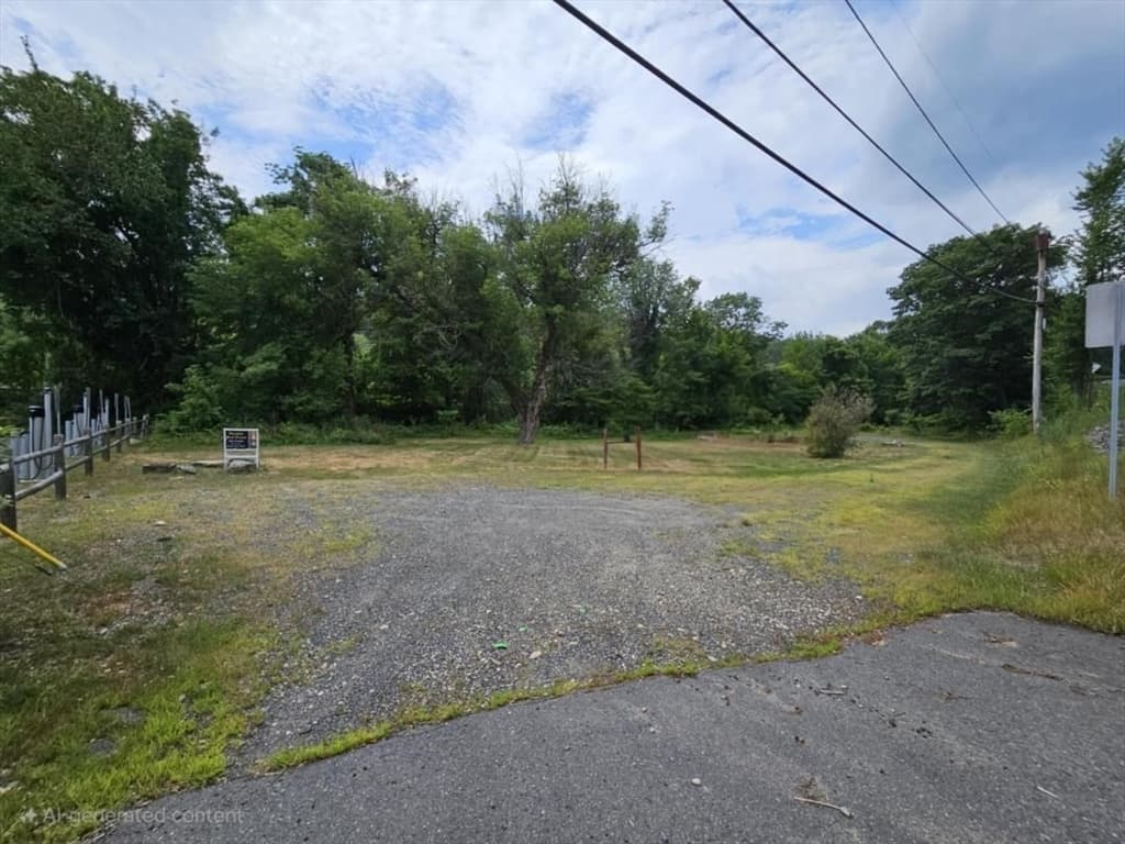 10 West Main Street, Erving MA 01344
