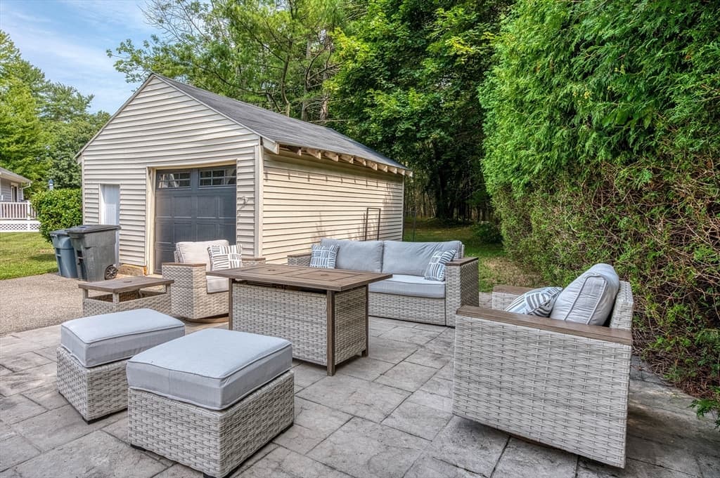 85 Lincoln Rd, Walpole MA 02081 photo 31