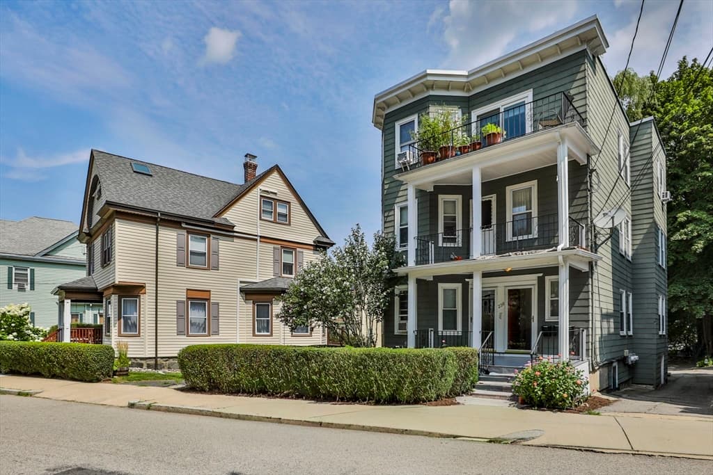238 Poplar St # 2, Boston MA 02131 photo 15