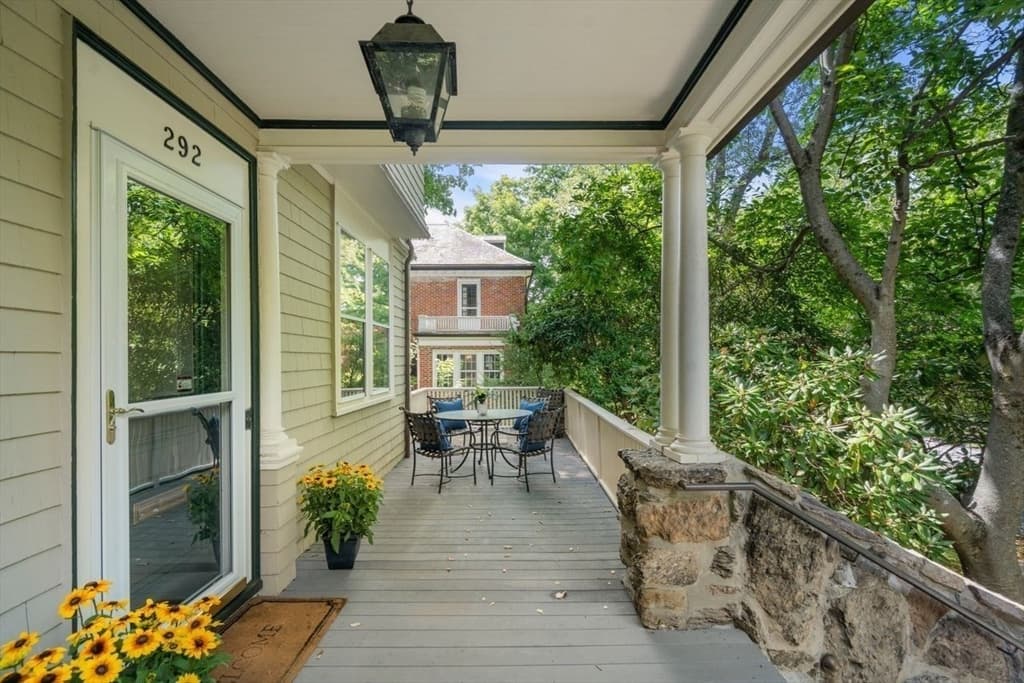 292 Clinton Rd, Brookline MA 02445 photo 4