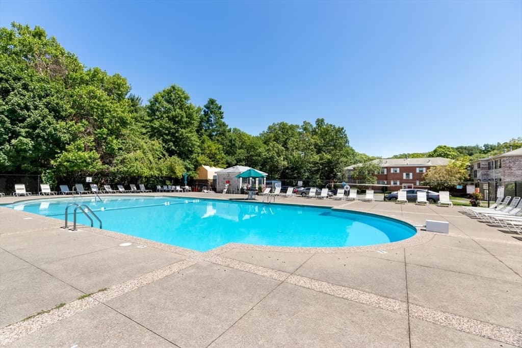 173 Lake Shore Rd # 3, Boston MA 02135 photo 34