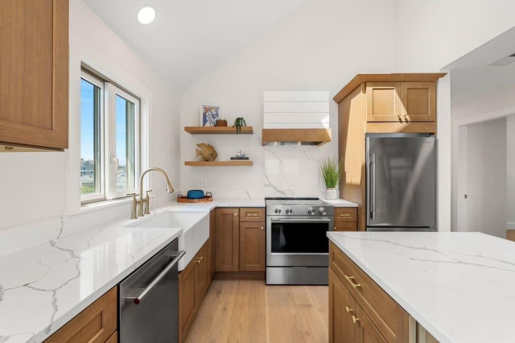 4 Union Ave, Mattapoisett MA 02739 photo 6