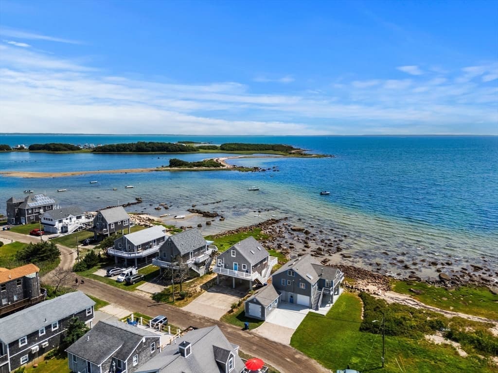 4 Union Ave, Mattapoisett MA 02739 photo 5